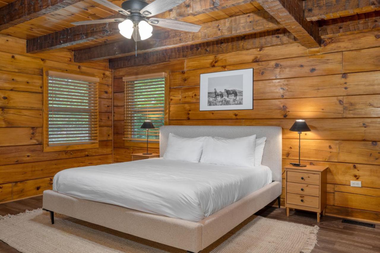 The Dudley Cabins By Avantstay Sevierville Kültér fotó